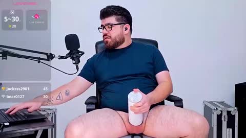 Jax Luna online show from 01-15-25, 05:40