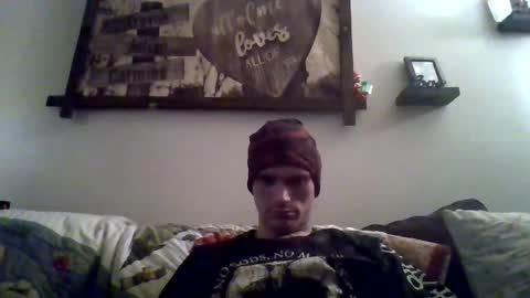 Snapshot of jax_skyfallin chatting on 12-26-24, 10:37 jaxxx666 online show from 12-26-24, 10:37