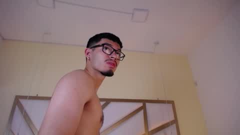 Snapshot of jaxon_carter chatting on 12-14-25, 01:11 jaxon_carter online show from 12-14-25, 01:11