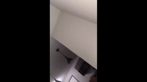 Dicky Down online show from 11-17-25, 09:59