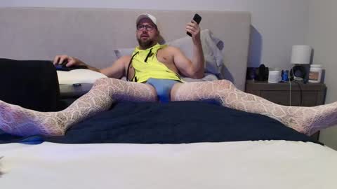 Jaxxx Spade online show from 10-15-25, 05:40