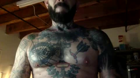 Snapshot of jay_cee_607 chatting on 06-18-26, 01:28 jay cee online show from 06-18-26, 01:28