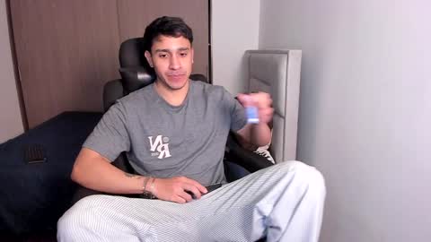 Snapshot of jay_marcos chatting on 12-26-24, 02:01 Jay marcos online show from 12-26-24, 02:01