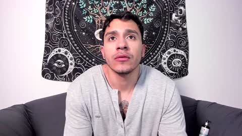 Snapshot of jay_marcos chatting on 01-27-25, 12:43 Jay marcos online show from 01-27-25, 12:43