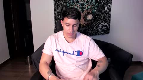 Snapshot of jay_marcos chatting on 02-18-25, 04:37 Jay marcos online show from 02-18-25, 04:37