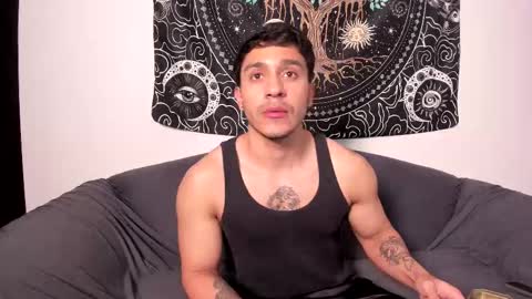 Snapshot of jay_marcos chatting on 02-28-25, 05:26 Jay marcos online show from 02-28-25, 05:26