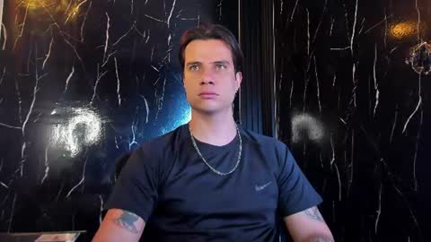 Snapshot of jayalvarrez_ chatting on 06-25-26, 03:38 Jay Alvarrez online show from 06-25-26, 03:38