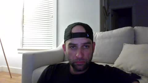 Snapshot of jaybee8112 chatting on 07-14-26, 06:40 jaybee8112 online show from 07-14-26, 06:40