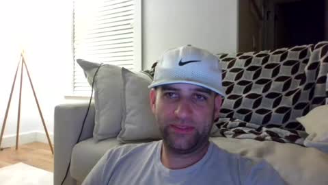 Snapshot of jaybee8112 chatting on 07-26-26, 09:38 jaybee8112 online show from 07-26-26, 09:38