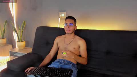 Jay online show from 11-24-25, 11:43