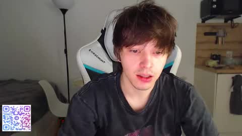 Jayce online show from 10-14-25, 04:02