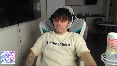 Jayce online show from 04-23-26, 04:03