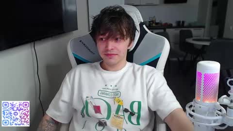 Jayce online show from 06-09-26, 02:01