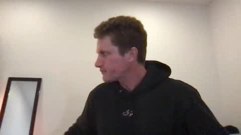 Snapshot of jaycup1989 chatting on 01-25-25, 02:15 jaycup1989 online show from 01-25-25, 02:15