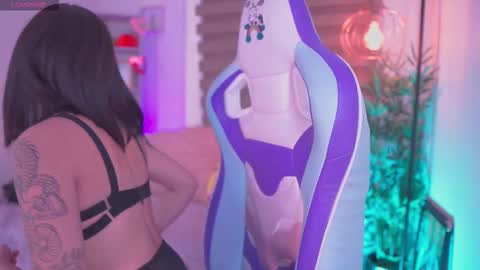 Jayen online show from 09-22-25, 07:16