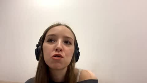 Isabella Rose online show from 03-13-26, 02:23