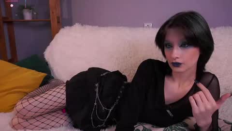 Emma online show from 06-09-26, 12:28