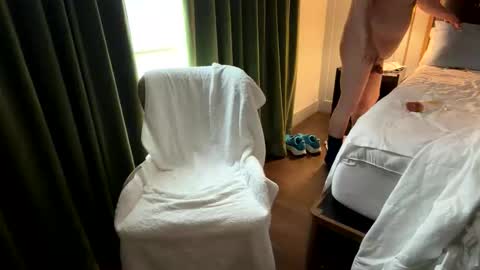 Snapshot of jayinmontclair chatting on 02-15-26, 03:31 jay online show from 02-15-26, 03:31