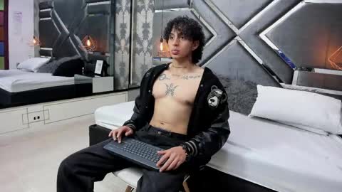 Jay Taylor online show from 04-21-26, 12:00