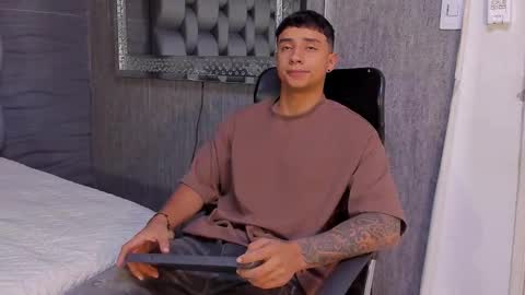 jaze_bradley online show from 11-13-25, 11:20