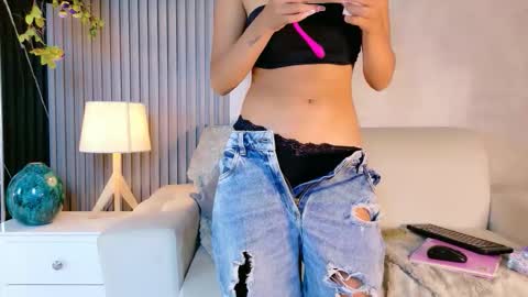 jazmiin_evans online show from 02-27-26, 08:09