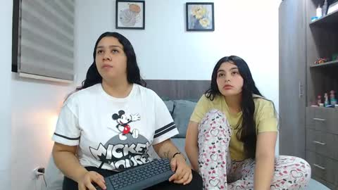 Snapshot of jazmin_dharius chatting on 04-14-26, 07:47 Jazmin and Scarlett online show from 04-14-26, 07:47