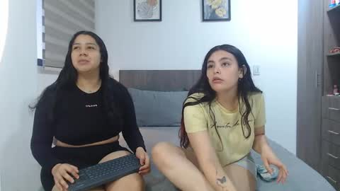 Snapshot of jazmin_dharius chatting on 04-27-26, 10:57 Jazmin and Scarlett online show from 04-27-26, 10:57