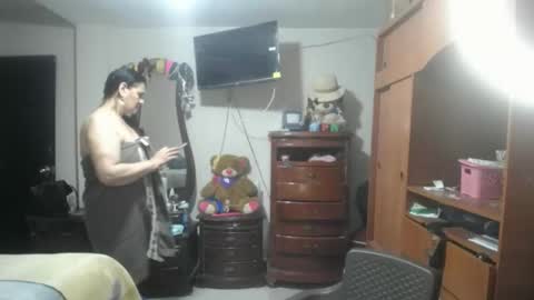 jazmim online show from 04-26-26, 03:53