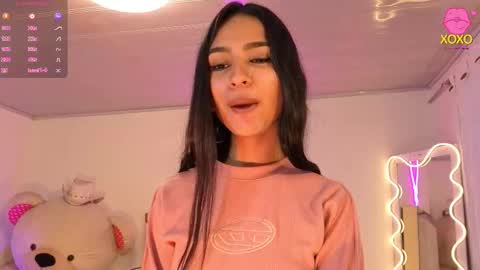 Jazmin  online show from 10-24-25, 11:39