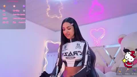 Jazmin  online show from 12-20-25, 11:50