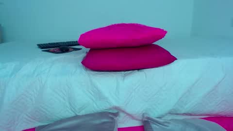 Snapshot of jazminbrouw chatting on 01-08-26, 11:51 jazmin online show from 01-08-26, 11:51