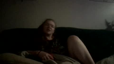 Snapshot of jazzylynn27 chatting on 11-18-25, 01:55 jazzylynn27 online show from 11-18-25, 01:55