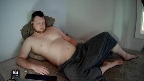 Snapshot of jd202009 chatting on 04-12-26, 06:02 Red Head Romeo online show from 04-12-26, 06:02