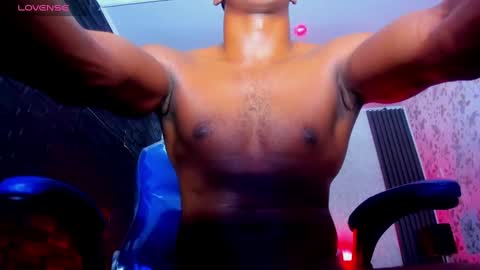 Snapshot of jd_thebaby chatting on 02-11-25, 01:09 jd thebaby online show from 02-11-25, 01:09