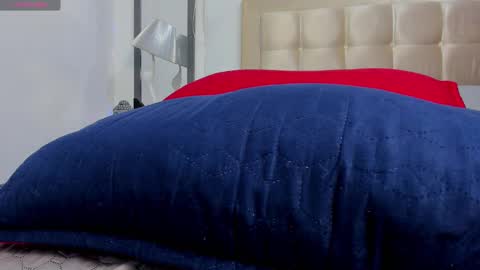 Snapshot of jdaniel_shellby chatting on 02-11-25, 03:29 jhon online show from 02-11-25, 03:29