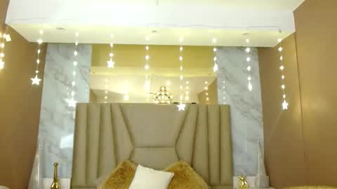 Bella online show from 03-12-26, 04:13