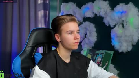 Snapshot of jean_wilsons chatting on 09-20-25, 10:16 jean_wilsons online show from 09-20-25, 10:16