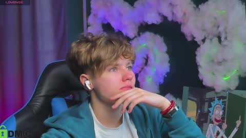 Snapshot of jean_wilsons chatting on 10-15-25, 10:37 jean_wilsons online show from 10-15-25, 10:37