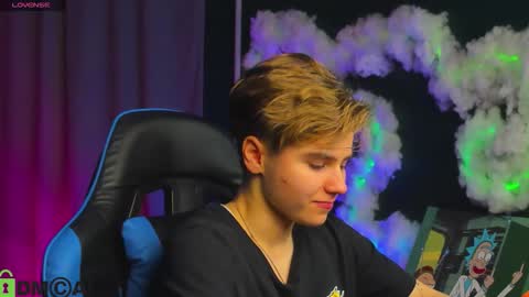 Snapshot of jean_wilsons chatting on 10-24-25, 11:17 jean_wilsons online show from 10-24-25, 11:17