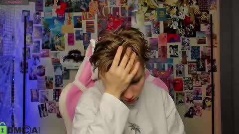 Snapshot of jean_wilsons chatting on 11-22-25, 11:20 jean_wilsons online show from 11-22-25, 11:20