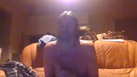 jeanclaudej online show from 05-11-26, 08:06