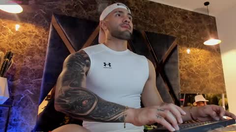 Jean Colleman online show from 04-26-26, 02:04