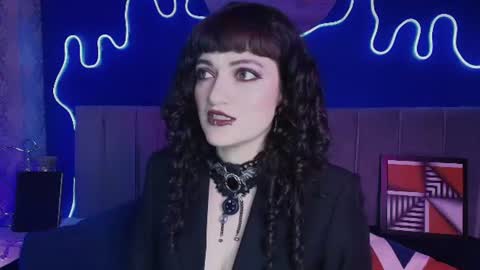 Jean online show from 07-21-26, 08:11