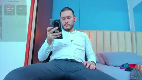 Jeanpiere online show from 11-15-25, 03:59