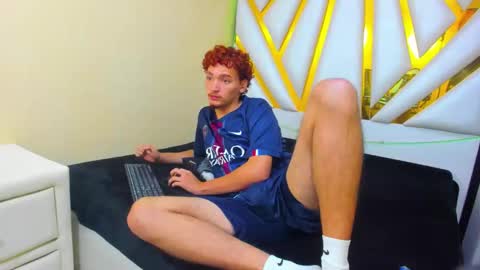 Juan Tompson online show from 03-06-26, 01:29