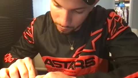 jeanwhitebianco online show from 11-14-25, 08:29