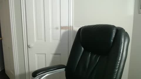 JE online show from 01-21-25, 04:10