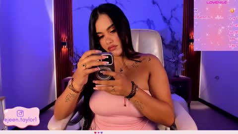 Jeen Taylor online show from 02-09-26, 08:24