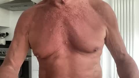 Snapshot of jeeves200 chatting on 06-28-26, 10:43 Sensual Jeeves online show from 06-28-26, 10:43