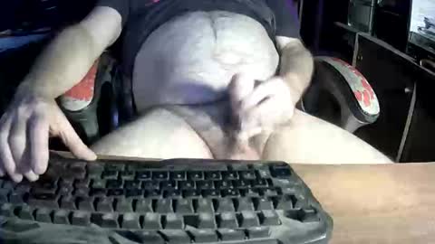 Snapshot of jeff_40962 chatting on 12-02-25, 10:49 Jeffrey Sinclair online show from 12-02-25, 10:49